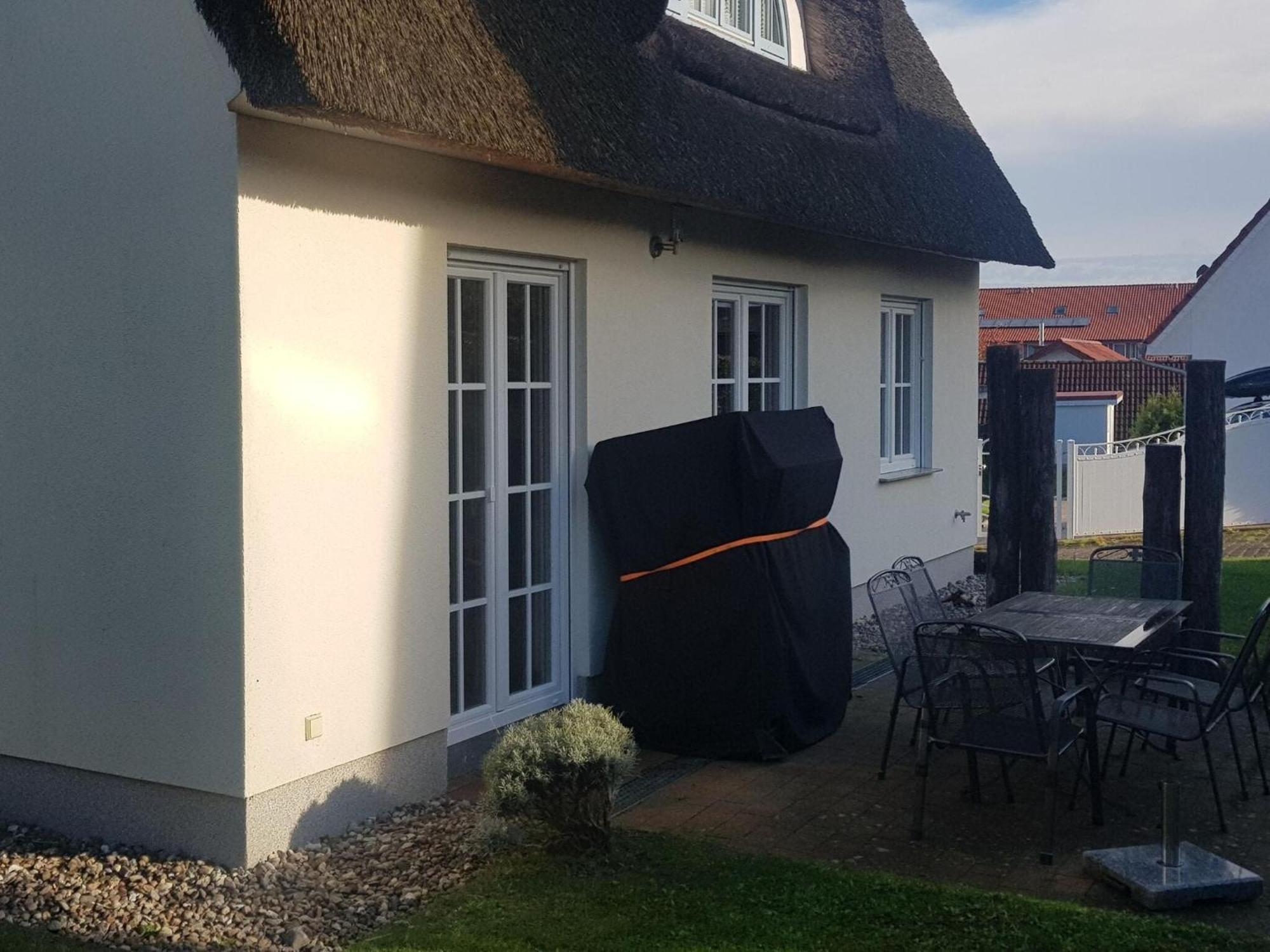 Reetdachhaus Mit Eigenem Strandkorb In Wohlenberg An Der Ostsee المظهر الخارجي الصورة